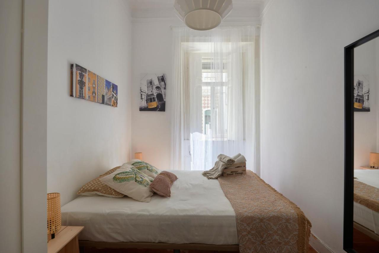 Brand New Hostel Anjos Lisboa Екстериор снимка